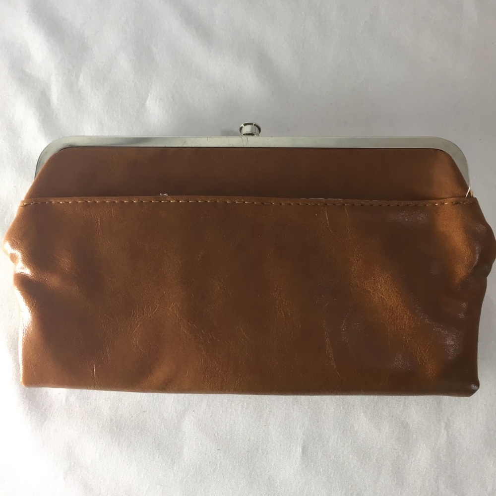 Like new Large tan wallet multi pockets clutch - Picture 2 of 6